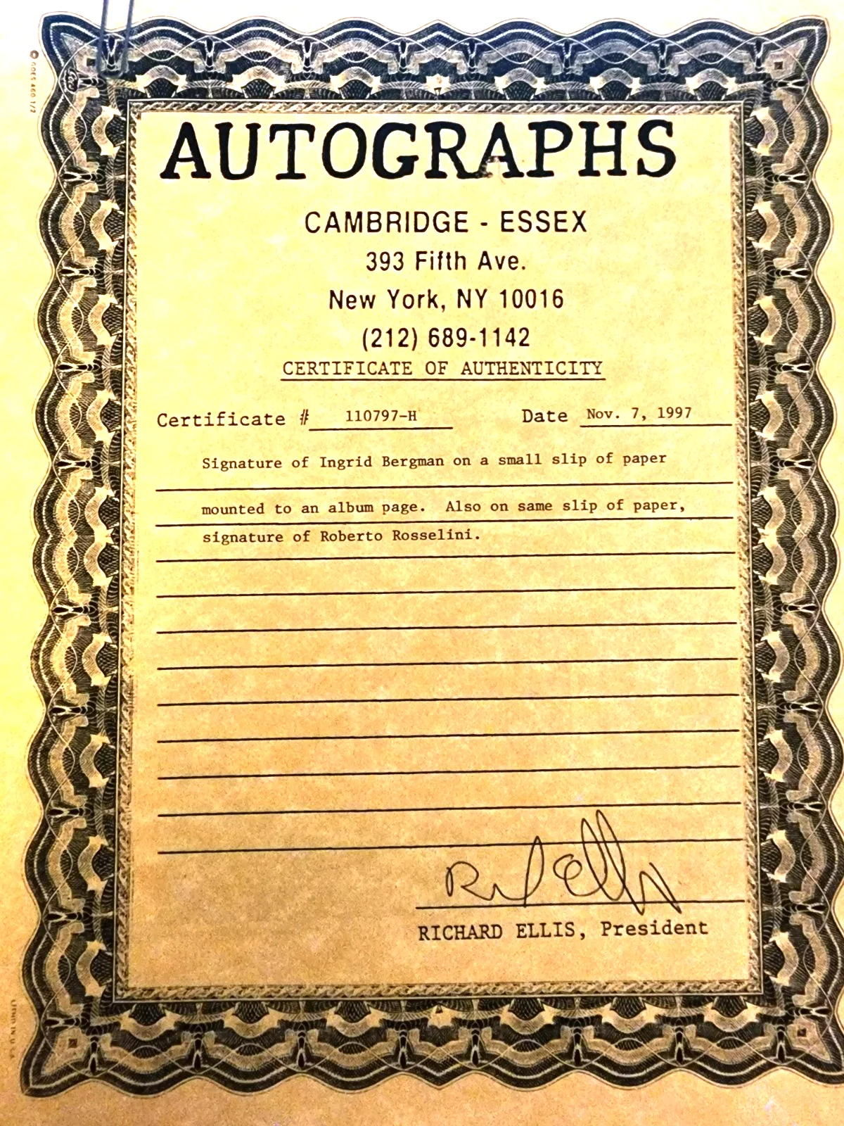 Ingrid Bergman, another — Ingrid Bergman autograph framed with vintage magazine cover. Autograph is light, изображение 2