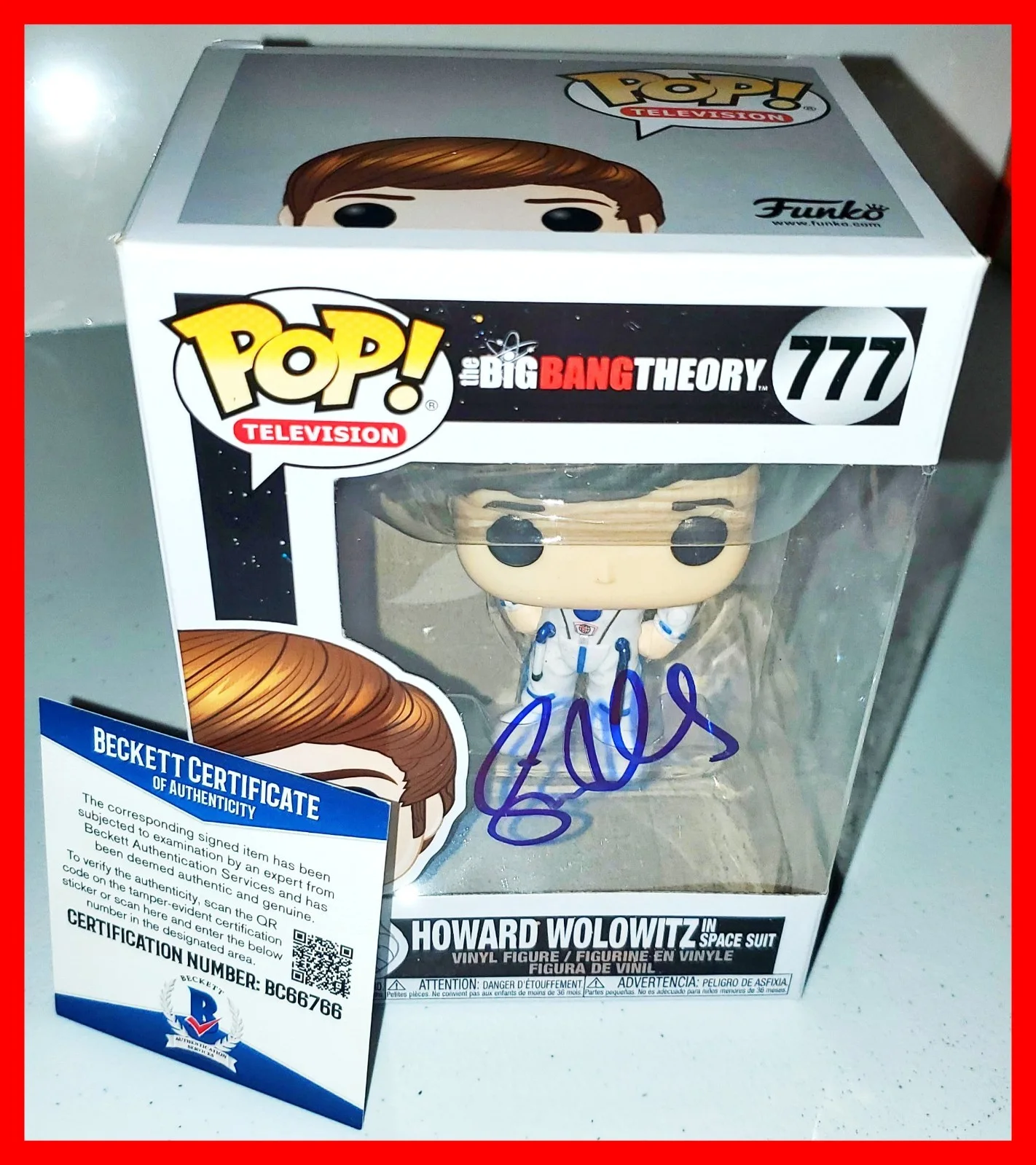 Simon Helberg — Simon Helberg Signed Howard Wolowitz Big Bang Theory Funko Pop Beckett PSA