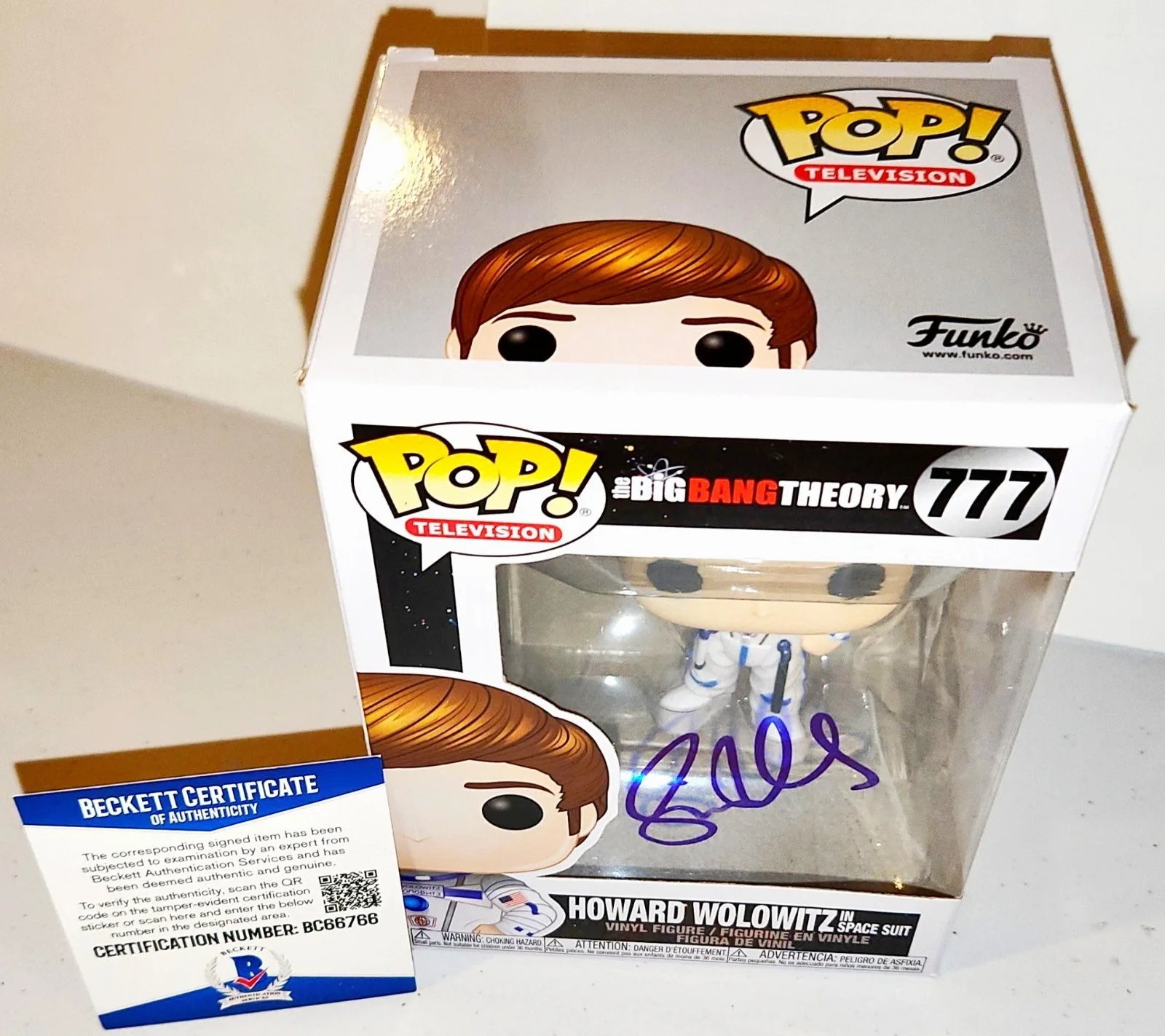 Simon Helberg — Simon Helberg Signed Howard Wolowitz Big Bang Theory Funko Pop Beckett PSA, изображение 2