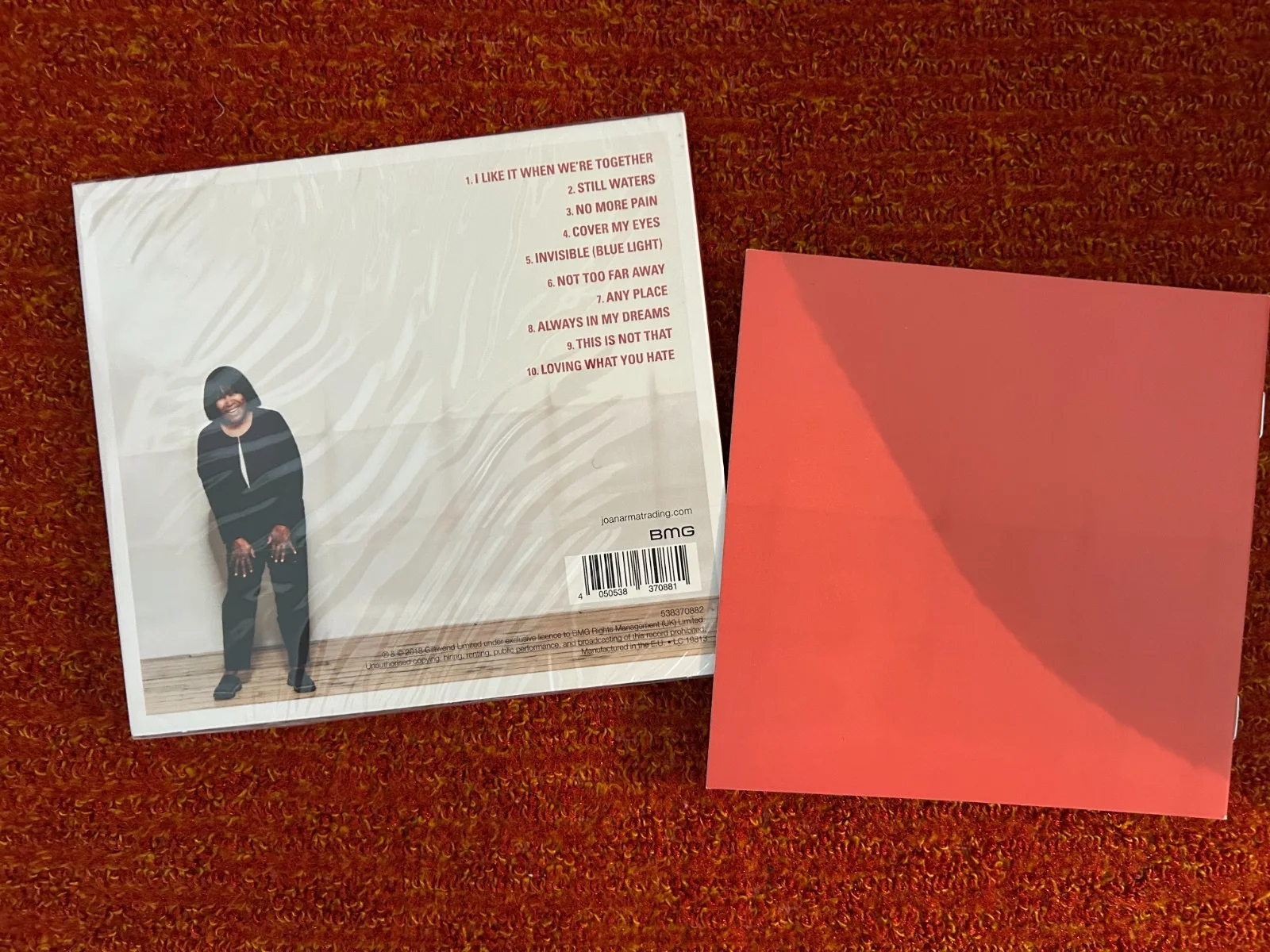 Joan Armatrading — Joan Armatrading Signed Autographed Not To Far Away Insert & Sealed CD, image 2