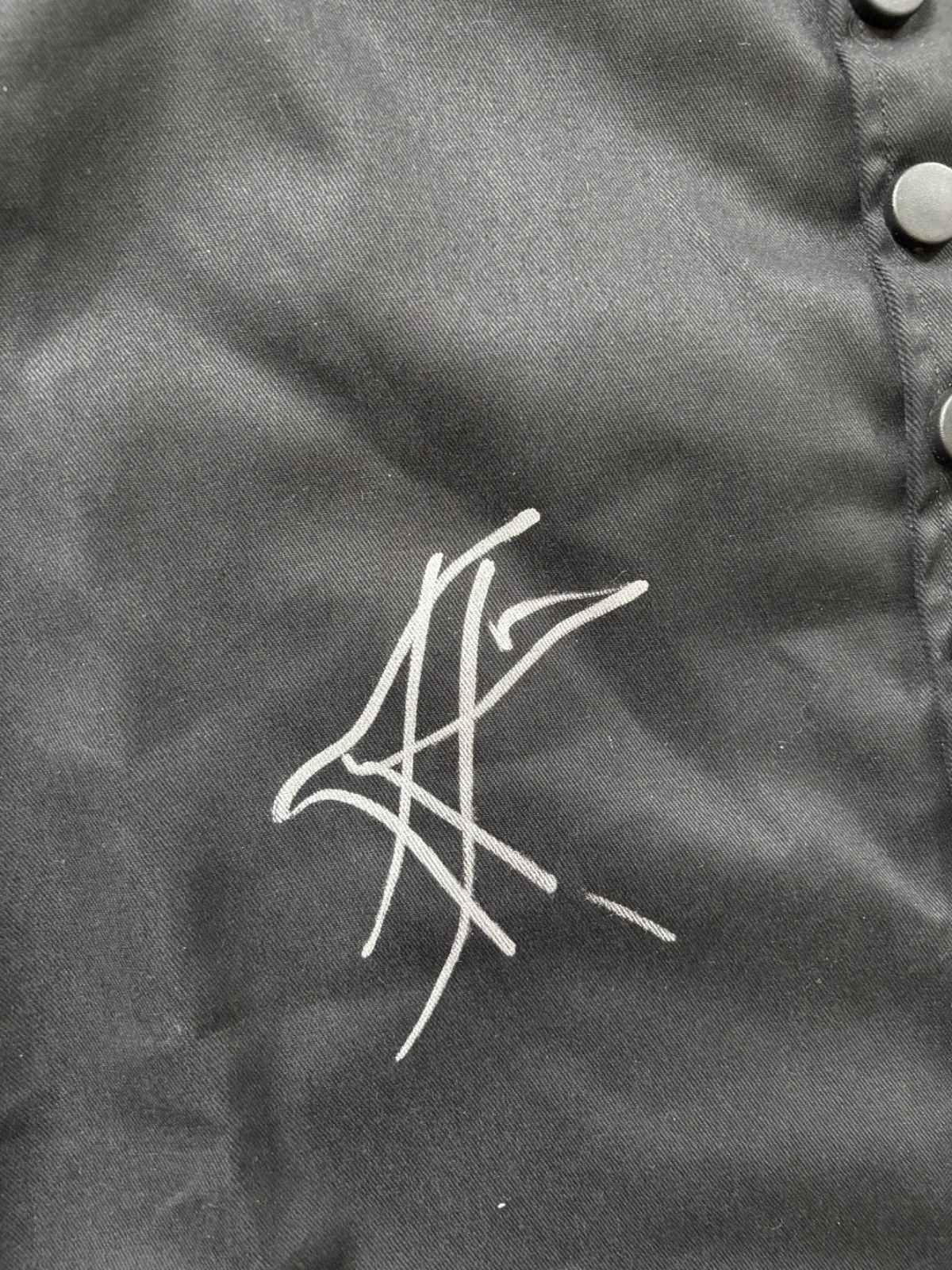 KEANU REEVES SIGNED REPLICA NEO MATRIX BLACK TRENCH COAT MOVIE PROP ACTOR BAS, image 3