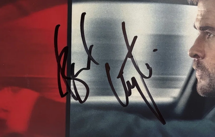Crime 101 Signed Cast 12x18 Photo x3 Bart Layton, Corey Hawkins, Tate Donovan, изображение 3