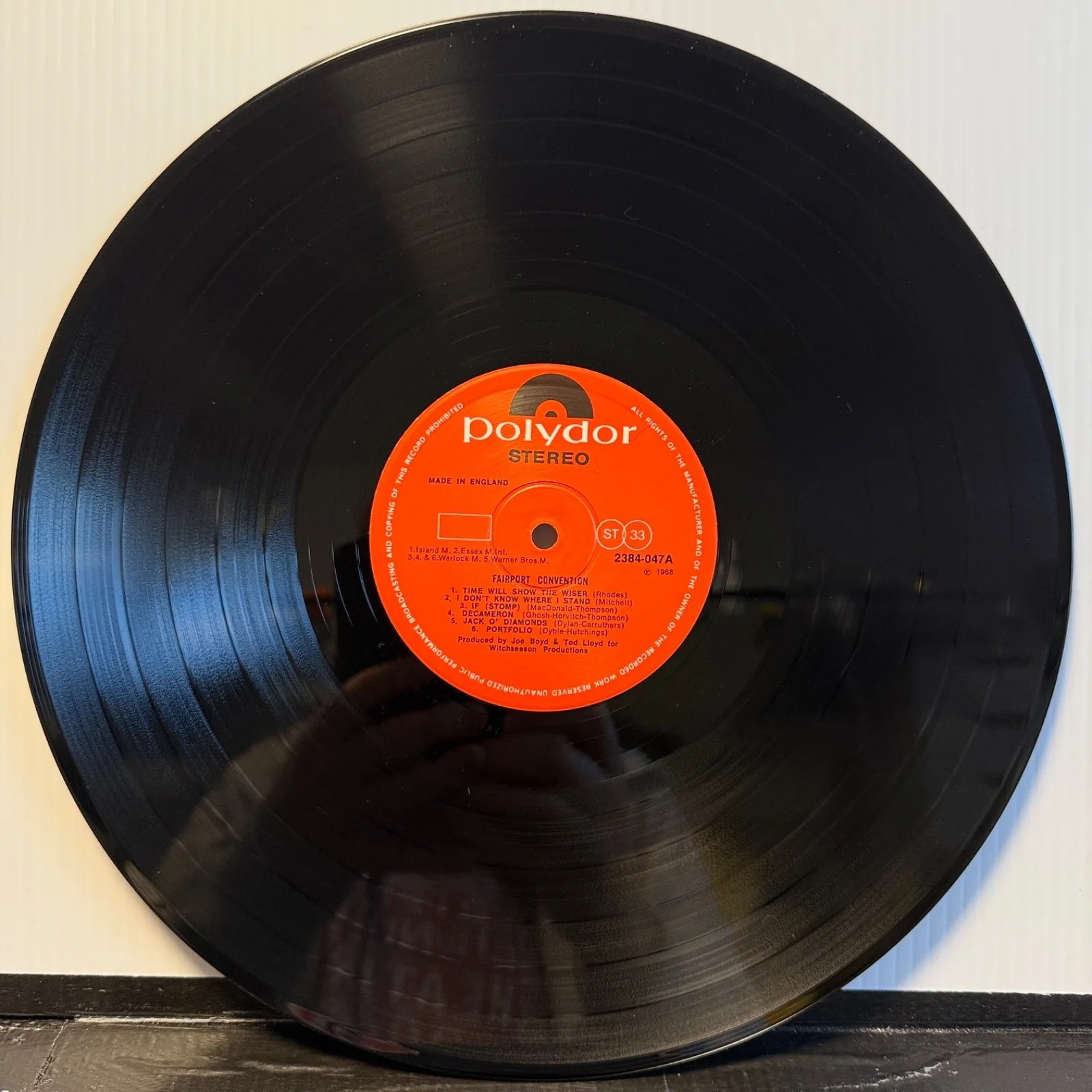 AUTOGRAPHED FAIRPORT CONVENTION "self titled" RICHARD THOMPSON UK vinyl reissue, image 4