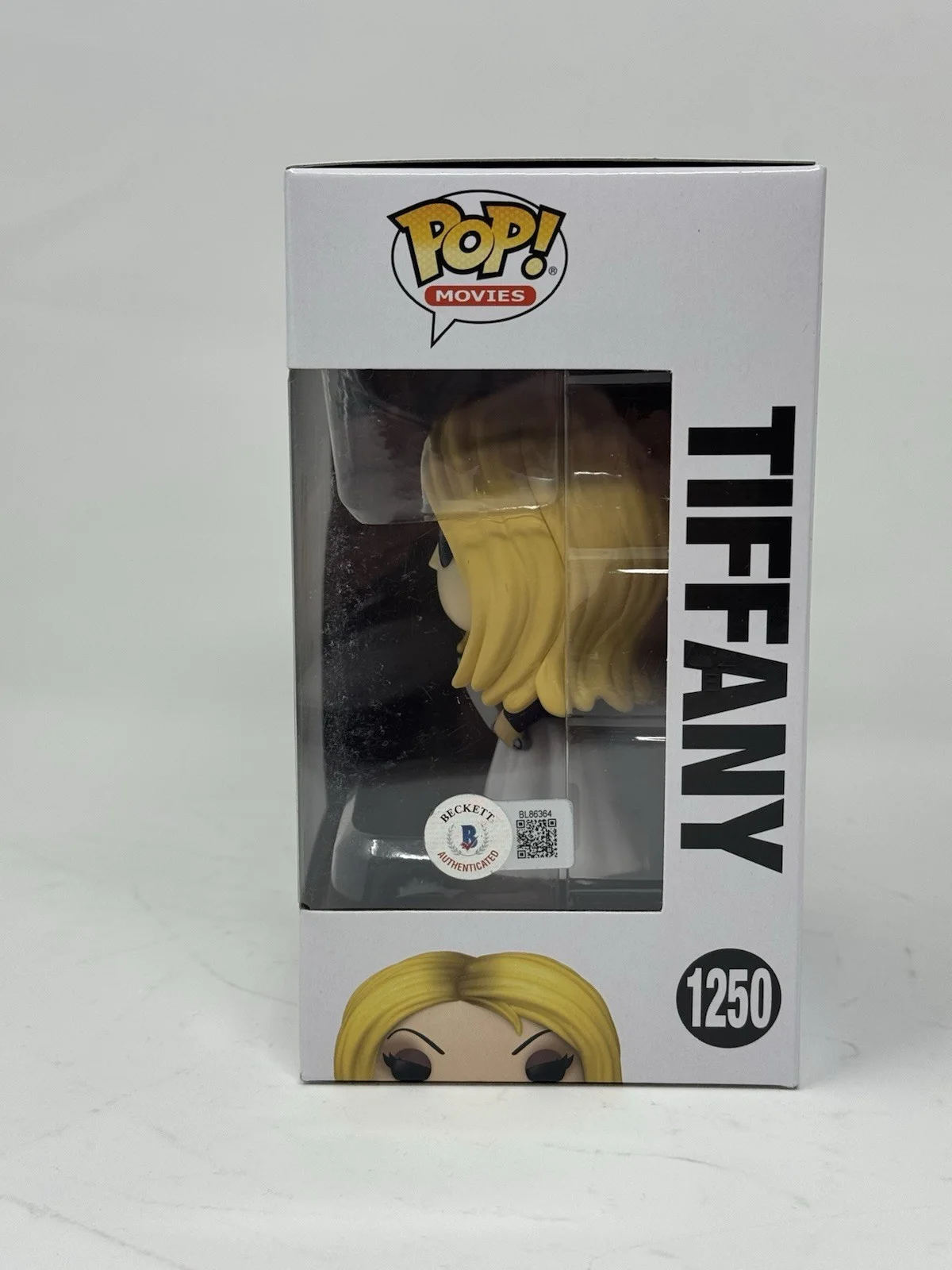 Jennifer Tilly — Jennifer Tilly "Bride of Chucky" Signed Tiffany Funko Pop Autograph Beckett COA, изображение 4