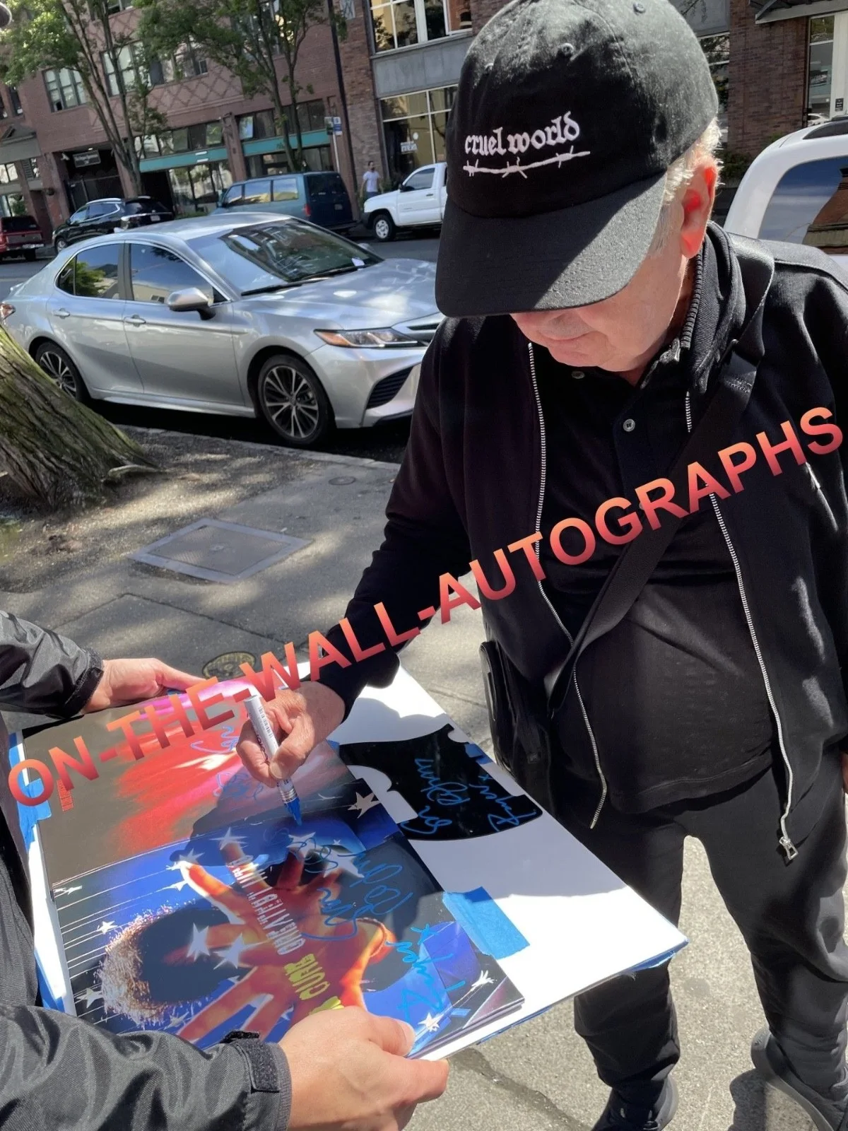 THE CURE HAND SIGNED AUTOGRAPHED PORNOGRAPHY ALBUM BY 3! RARE W/ EXACT PROOF+COA, изображение 5