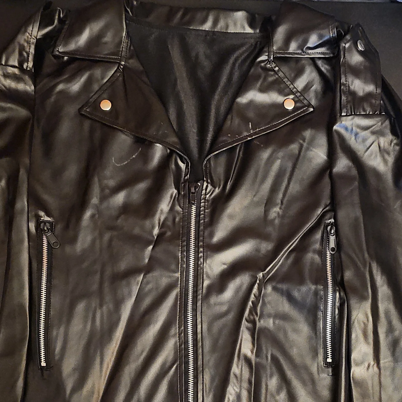 Henry Winkler — Henry Winkler Autographed Original Black Jacket JSA Authenticated Television, image 3