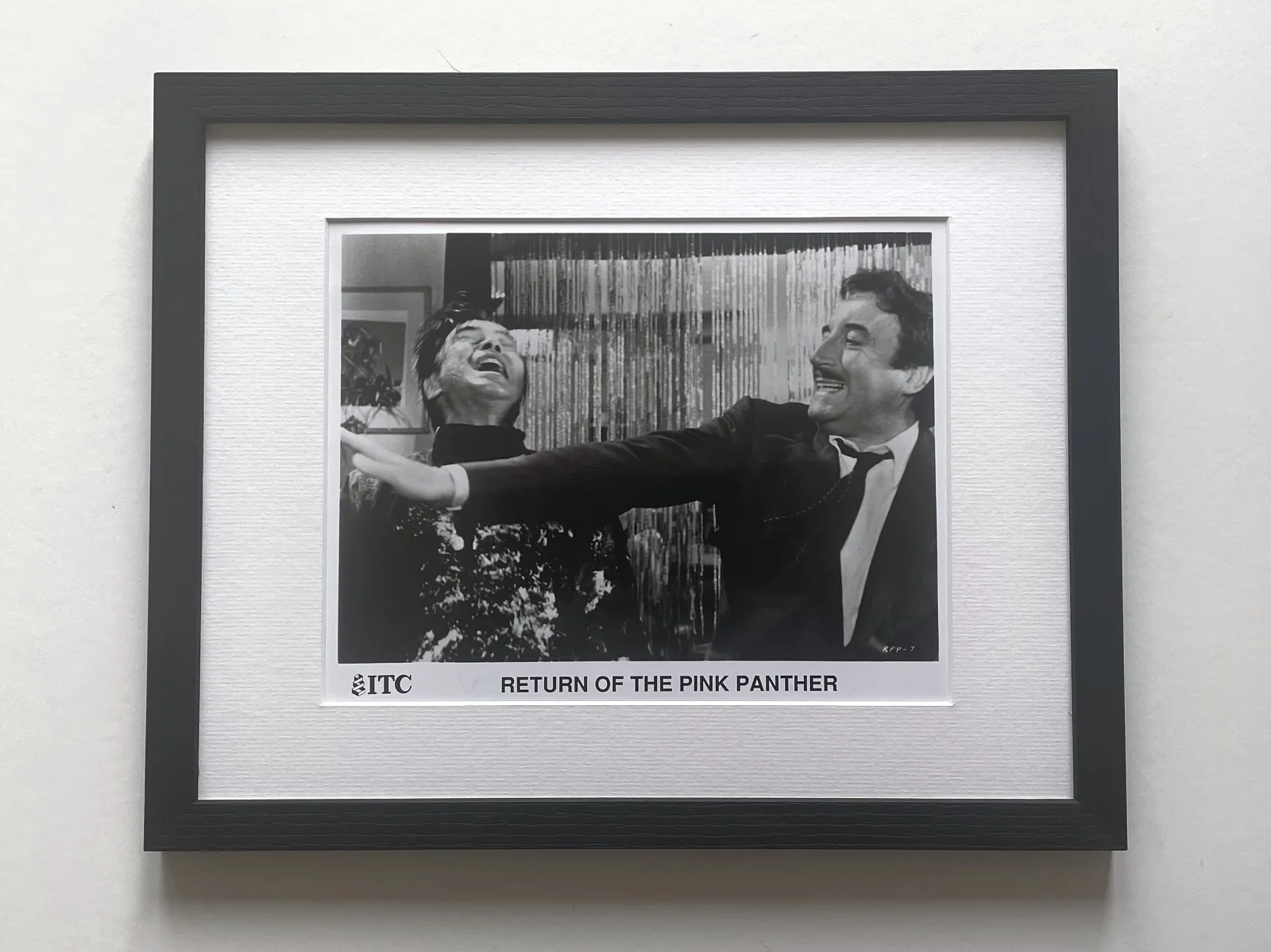 The Pink Panther Photo Original 8x10 Inch B&W Press Photo Framed, изображение 2