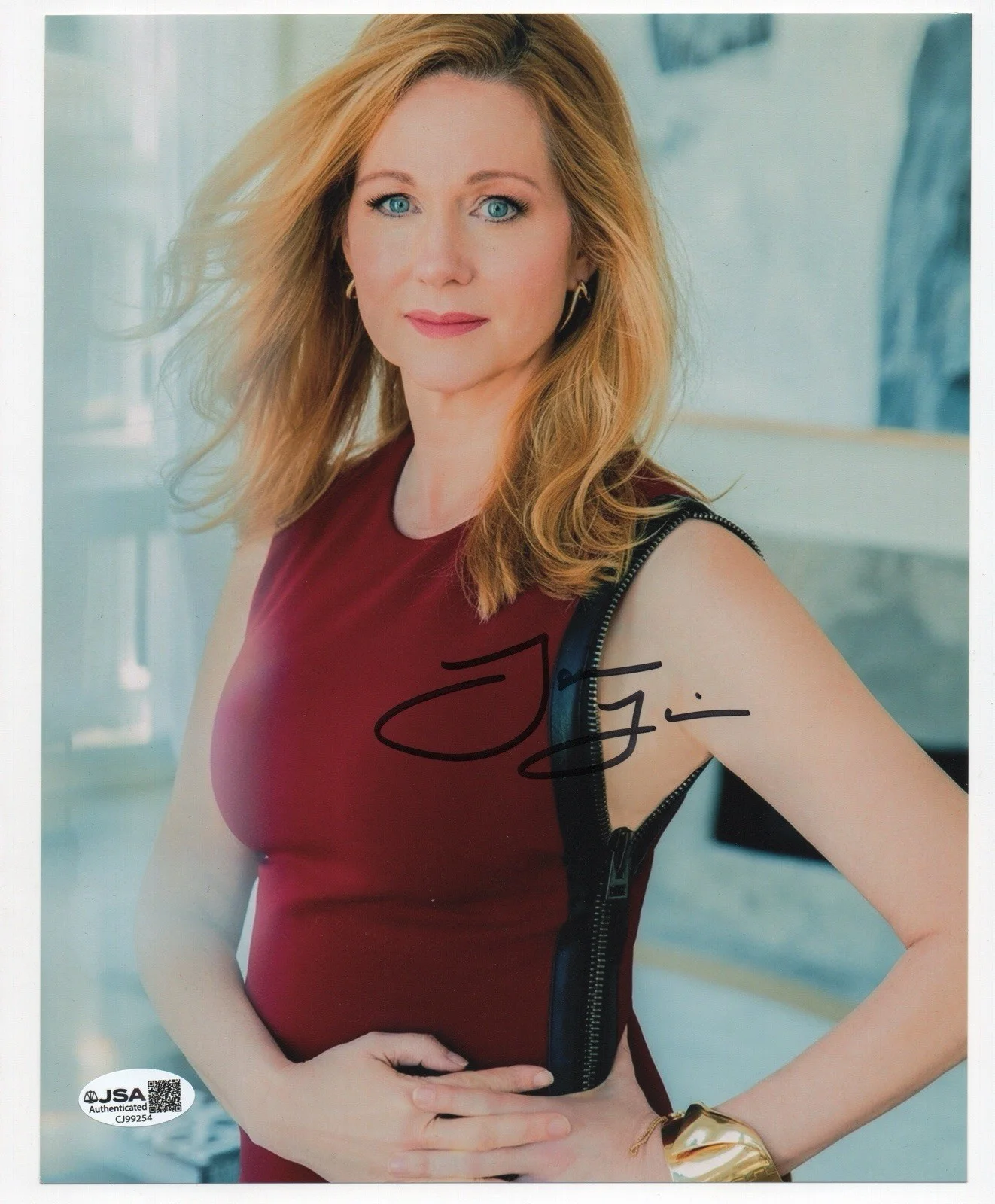 Laura Linney — Laura Linney autographed signed 8x10 photo JSA COA Sexy Hot Wendy Byrde Ozark