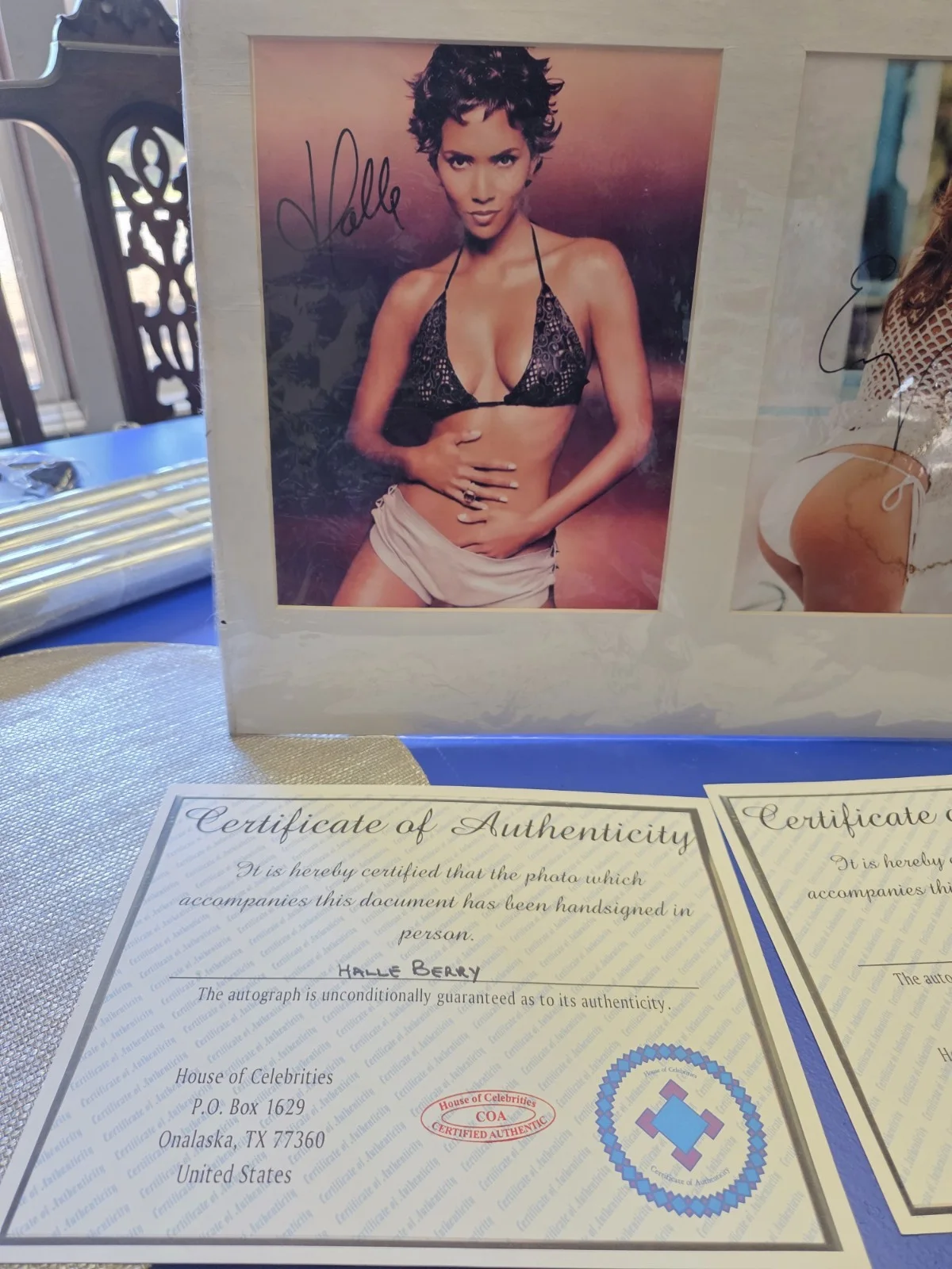 Halle Berry — Halle Berry Autographed Original Movie Photograph House of Celebrities COA, изображение 2