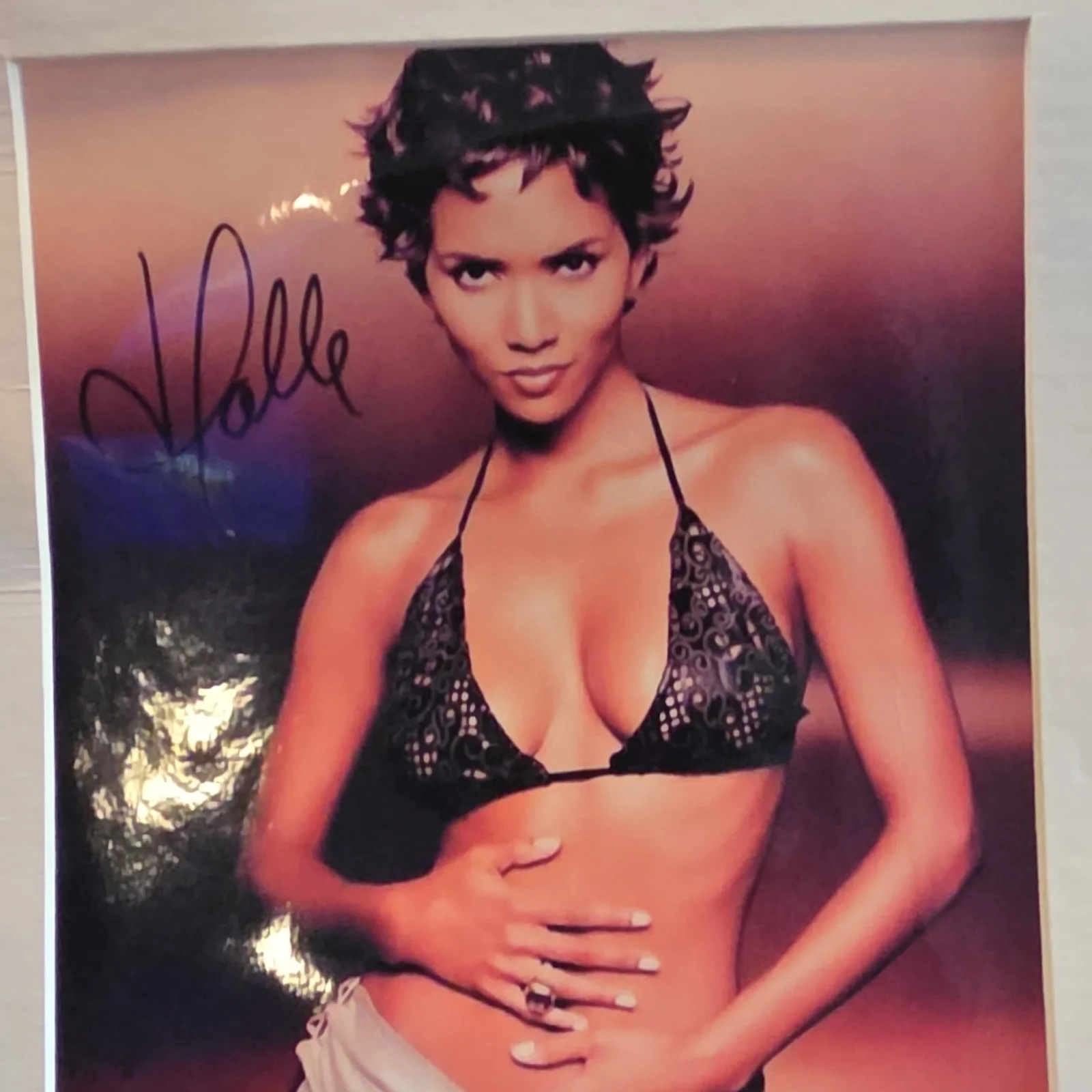 Halle Berry — Halle Berry Autographed Original Movie Photograph House of Celebrities COA, изображение 3