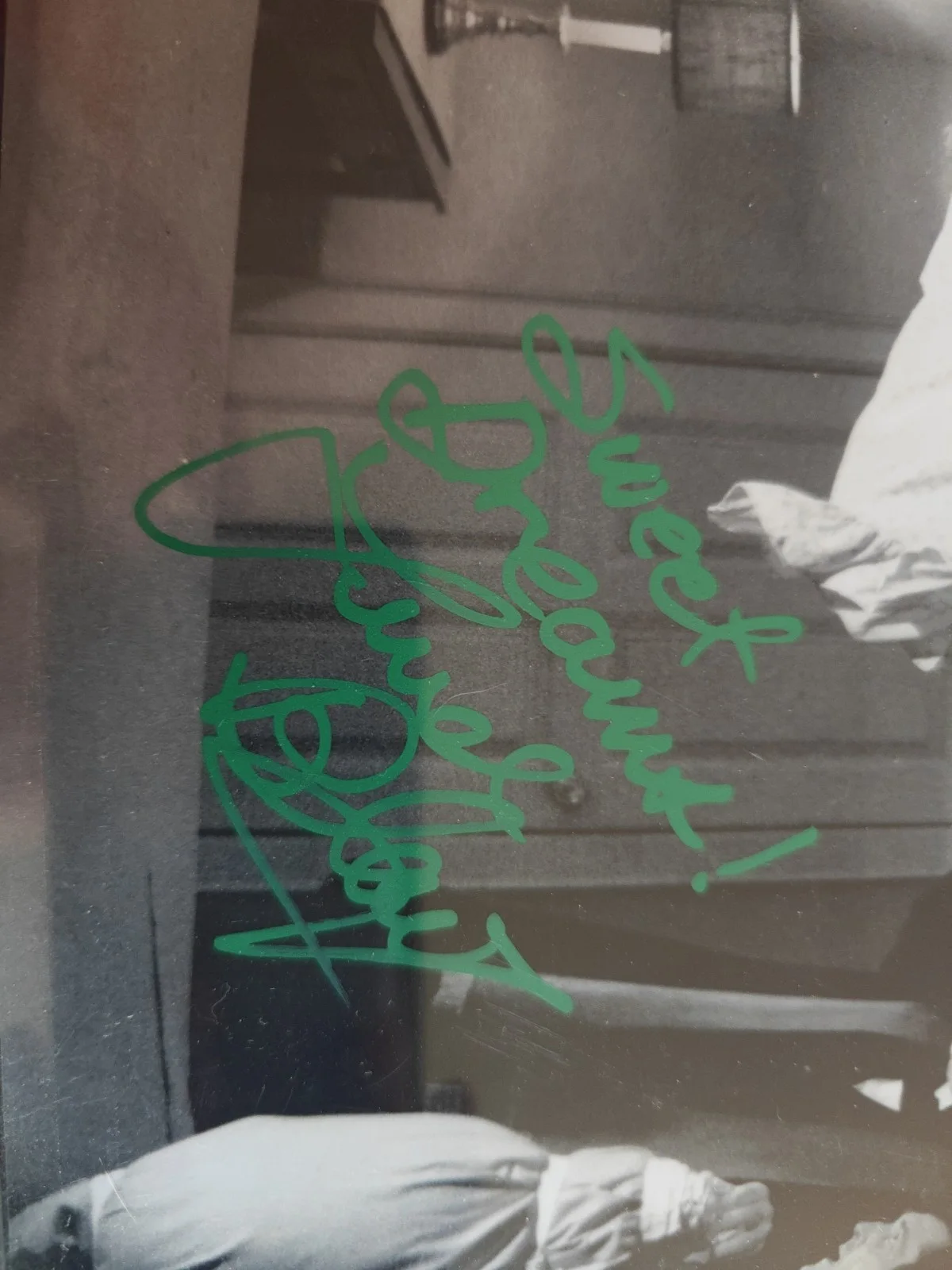 Linda Blair — Linda Blair Signed 8x10 Photo “The Exorcist” – JSA Certified Autograph, image 2