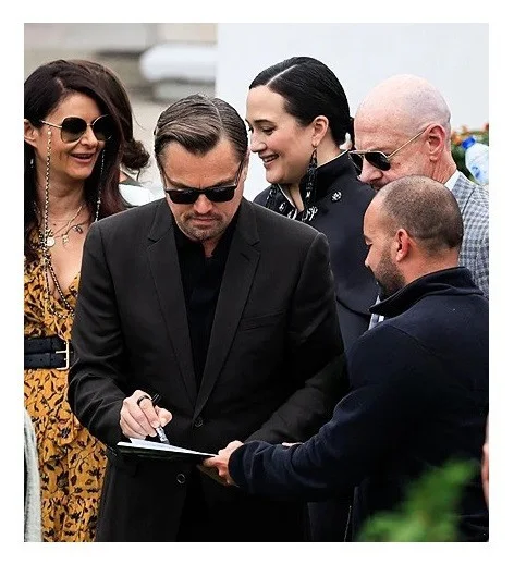 Leonardo DiCaprio — Leonardo DiCaprio Once Upon a Time in Hollywood Autograph Card 8x5 COA, изображение 2
