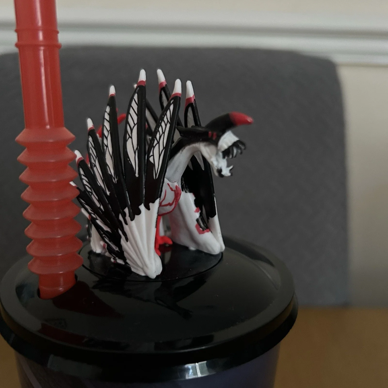 Avatar Fire & Ice Cup Cineworld Merchandise New & Unused White Banshee Topper, image 5
