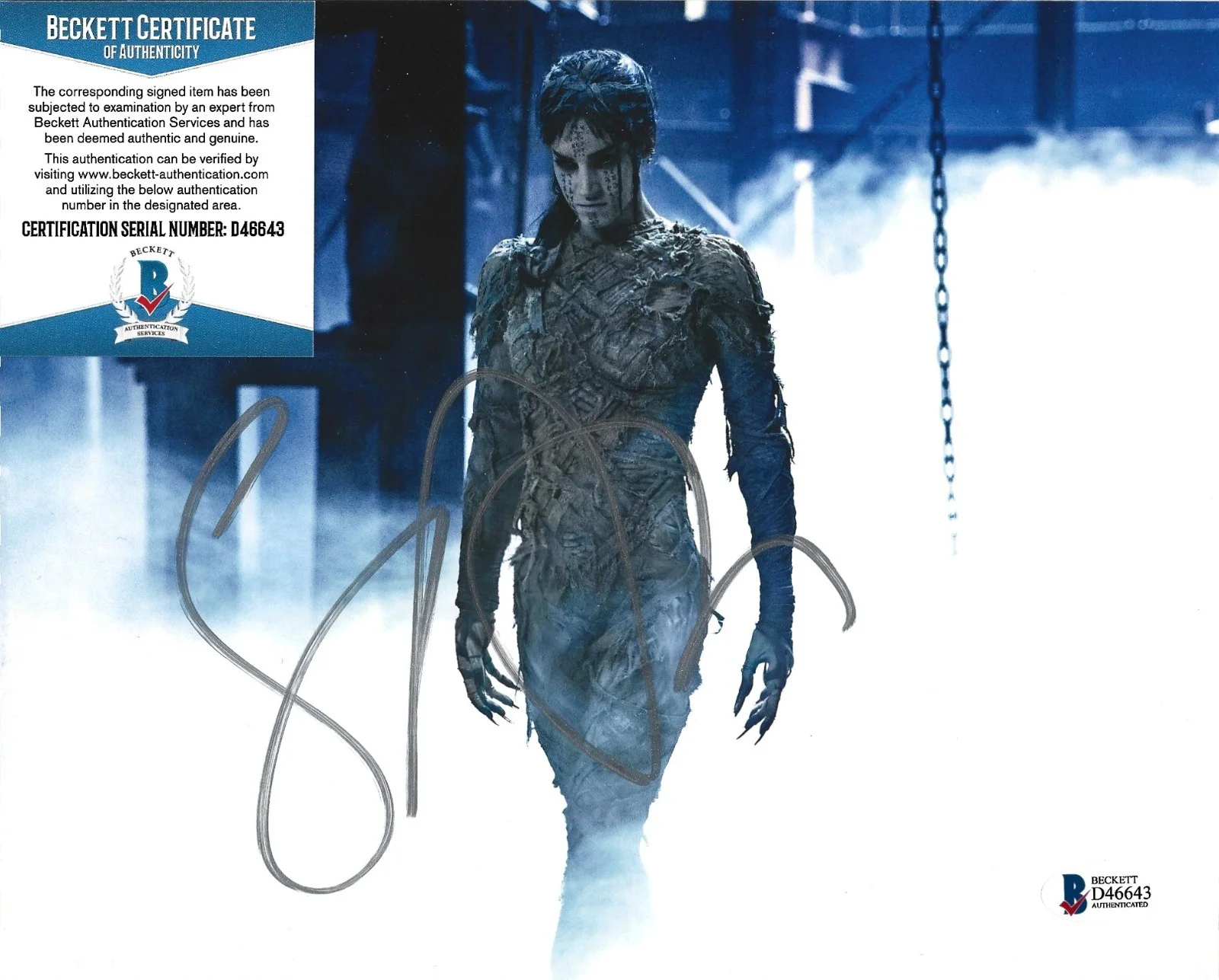SOFIA BOUTELLA — SOFIA BOUTELLA Signed Photo THE MUMMY BAS BECKETT Coa