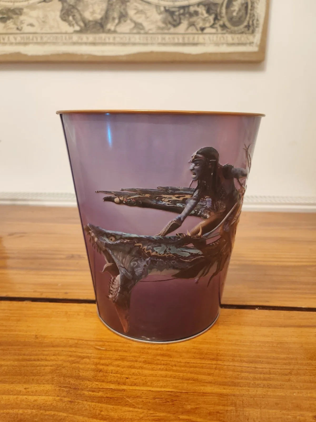 AVATAR-Fire And Ash, 2025 Cinema Exclusive Popcorn Bucket Embossed, Metal Purple, изображение 2
