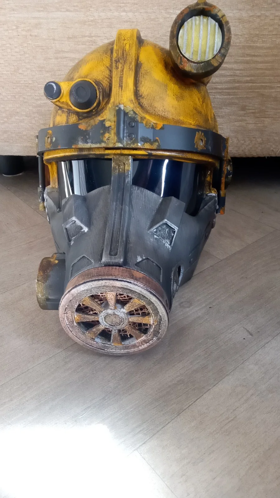 Fallout Combat Armor Helmet with gas mask attachment 3d printed Prop, image 4