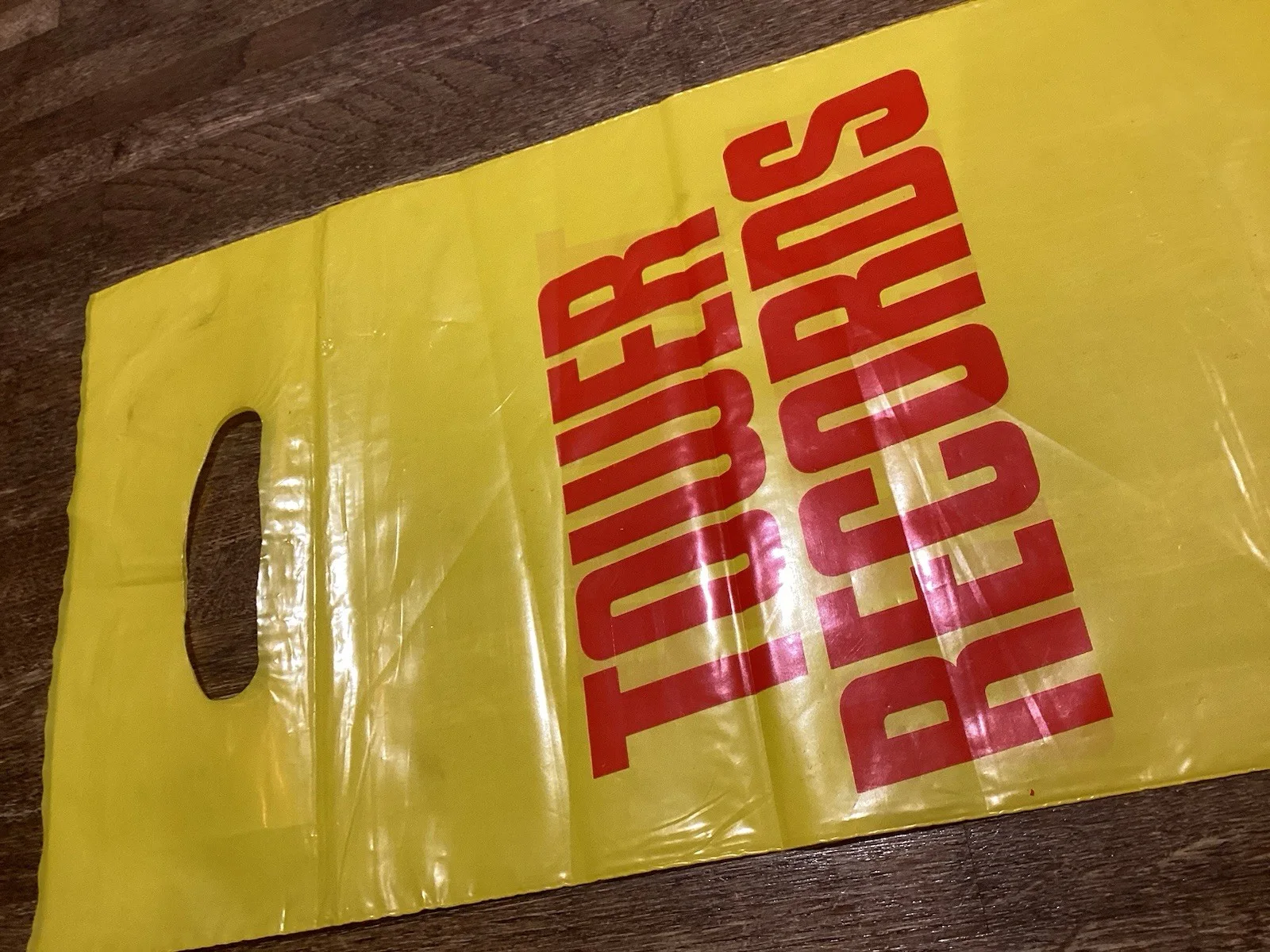 Original TOWER RECORDS London 1980’s/ 90’s Yellow Carrier Bag, изображение 2