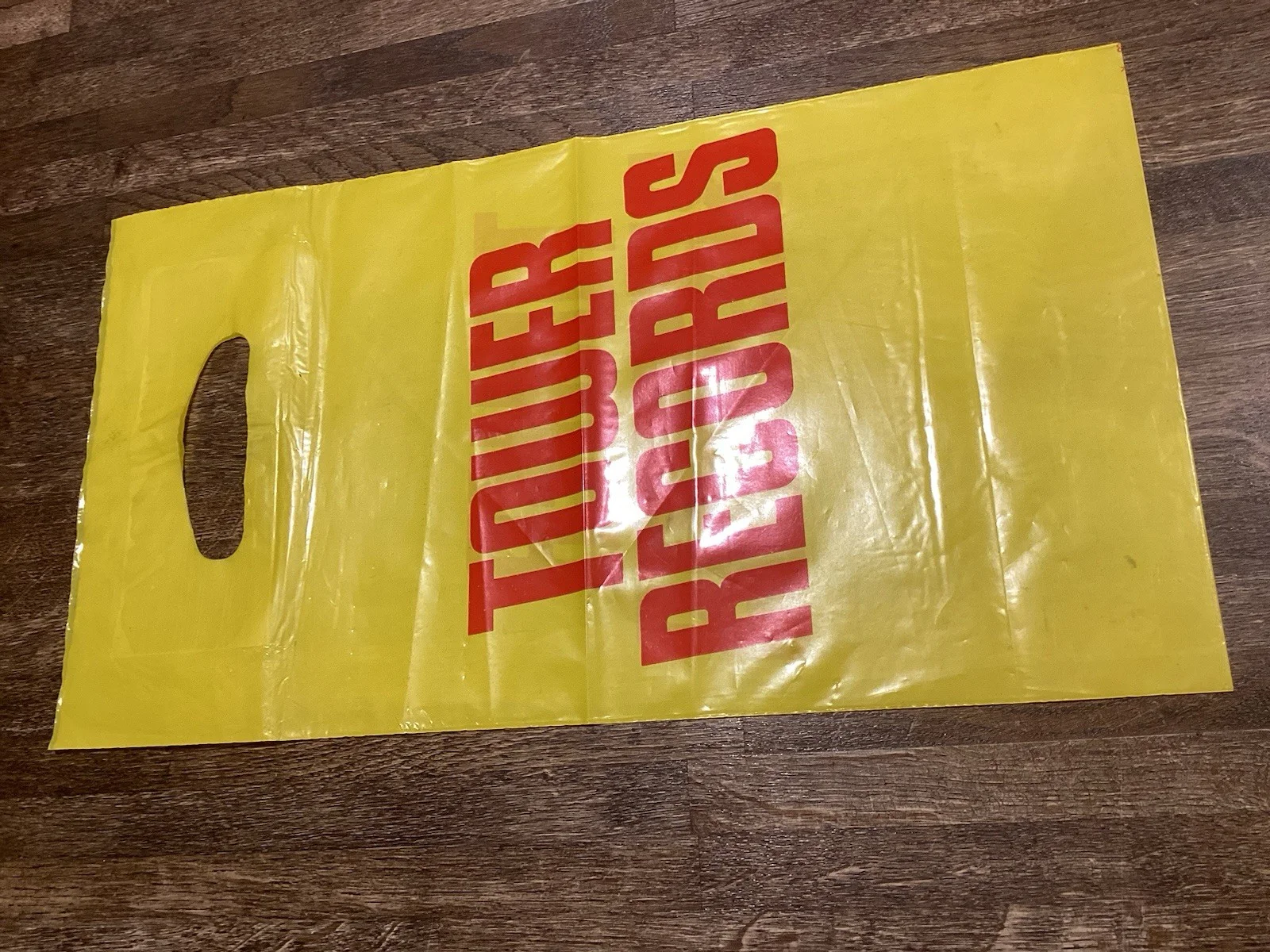 Original TOWER RECORDS London 1980’s/ 90’s Yellow Carrier Bag, изображение 3