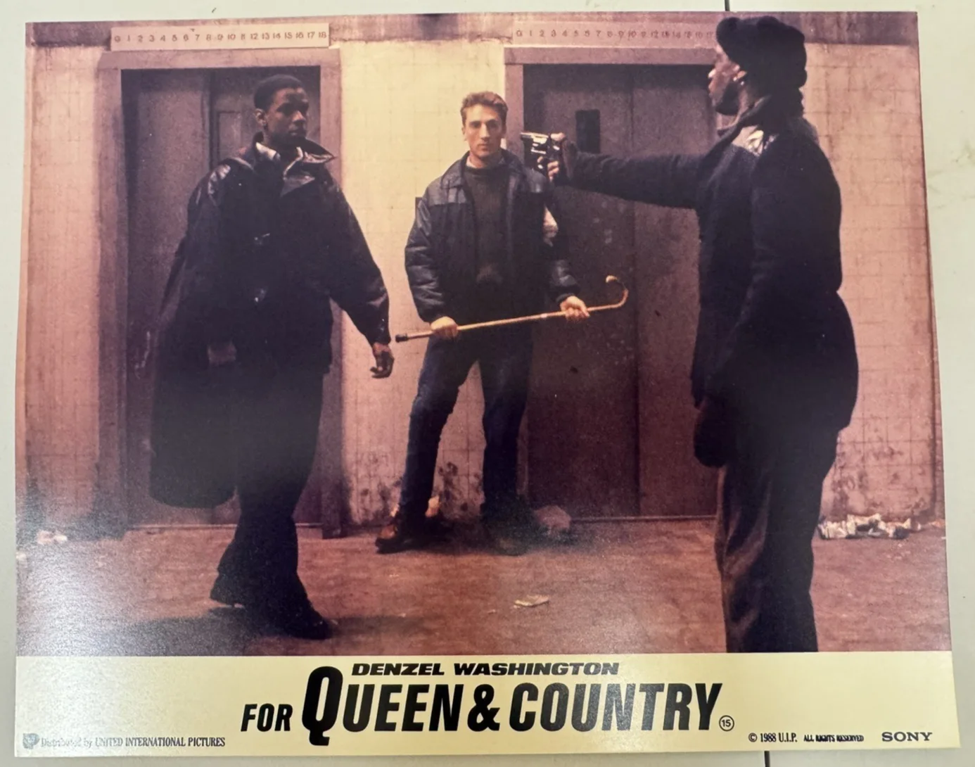 For queen and country x8 Lobby card s, изображение 2