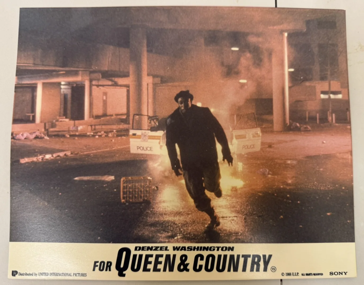 For queen and country x8 Lobby card s, изображение 3
