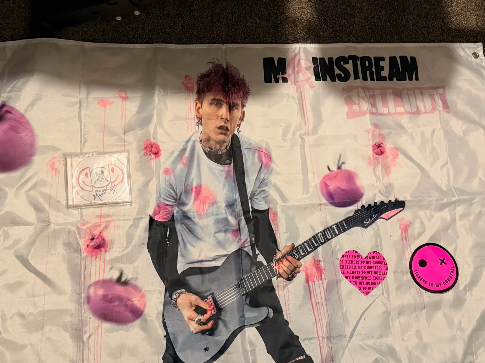Machine Gun Kelly bundle (Signed CD, VIP banner and stickers), image 2