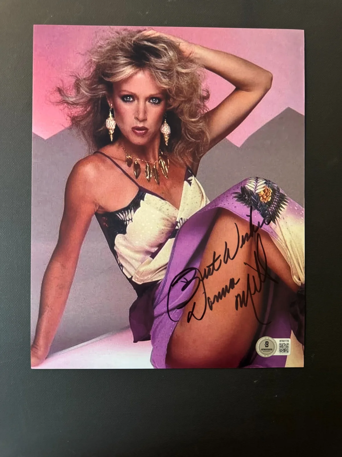 Donna Mills — Donna Mills Hot autographed signed Knots Playboy sexy 8x10 photo Beckett BAS coa