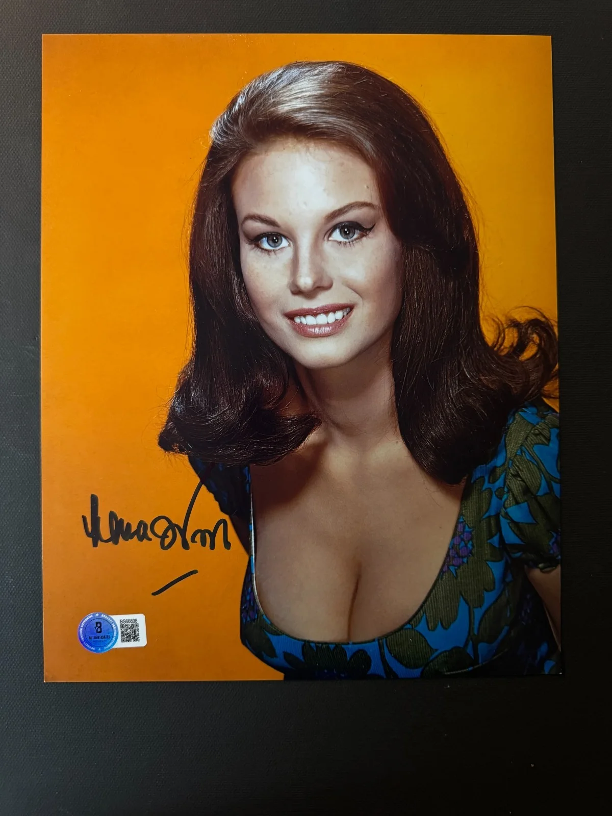 Lana Wood — Lana Wood Hot! autographed signed classic sexy 8x10 photo Beckett BAS coa