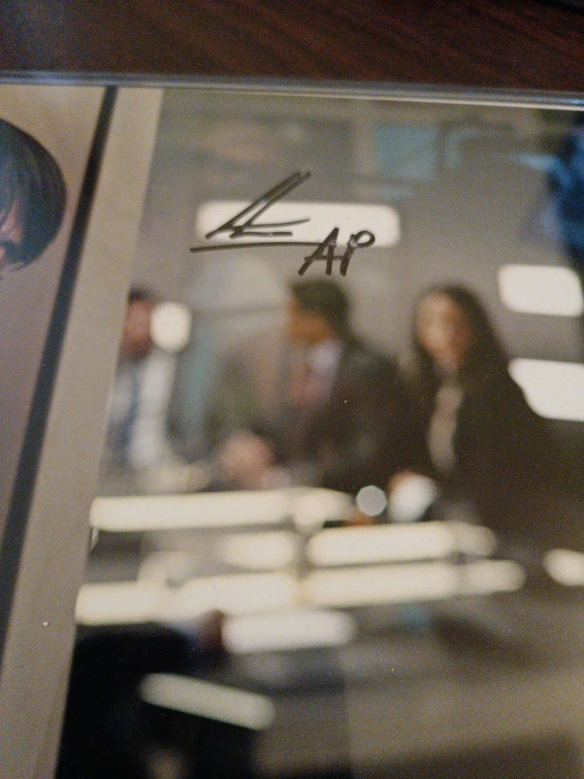 Osric Chau — SUPERNATURAL-Osric Chau Kevin Tran Hand Signed Autograph Glossy 8x10 Clear Cover, изображение 2