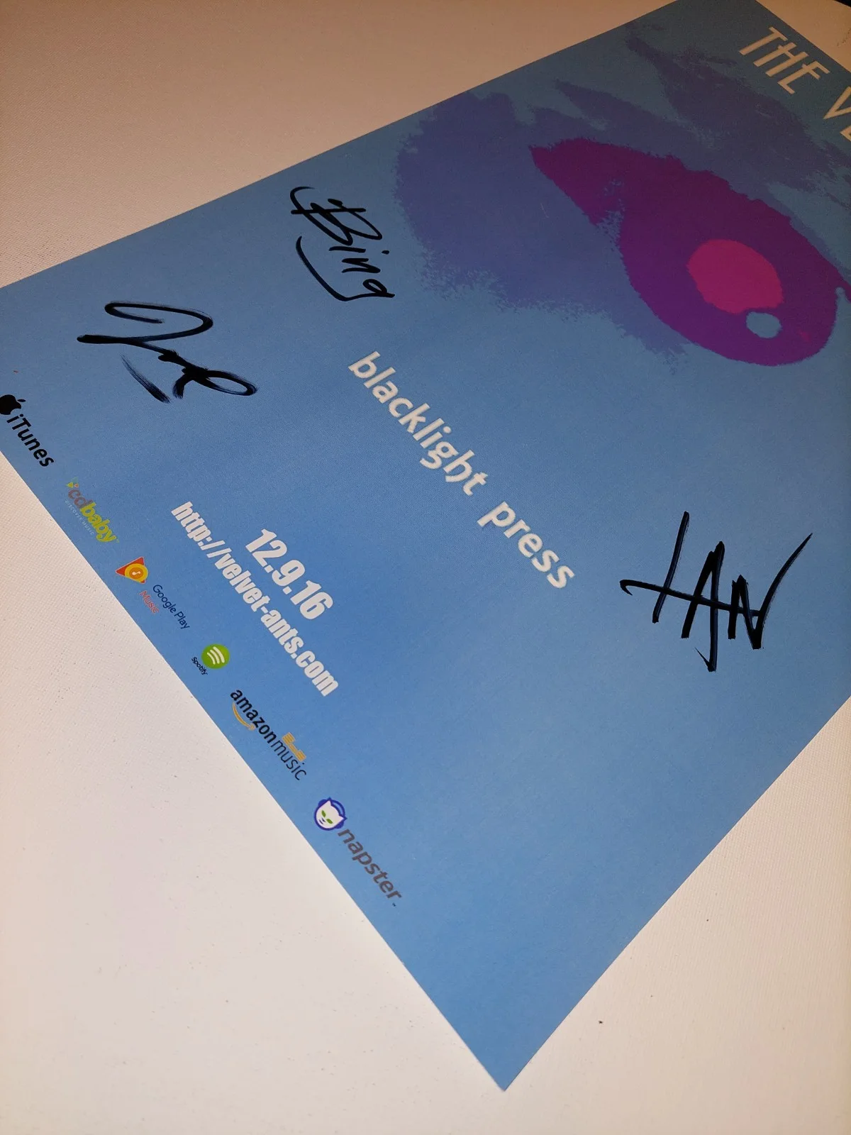 VELVET ANTS - SIGNED POSTER (RARE) 2016 Era BLACKLIGHT PRESS PROMO, изображение 3