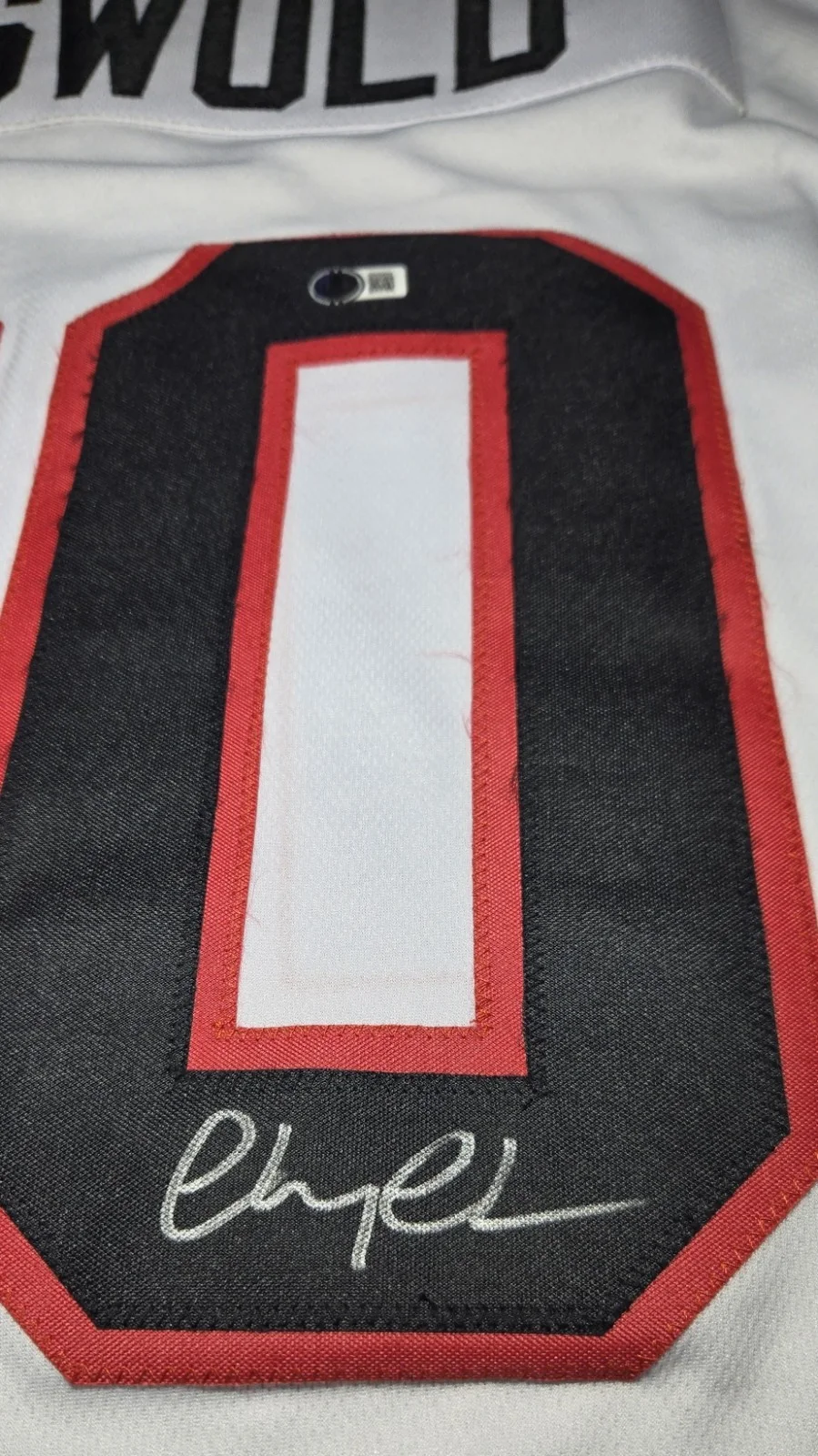 Chevy Chase Autographed Griswold Jersey - Christmas Vacation - Beckett COA, изображение 3