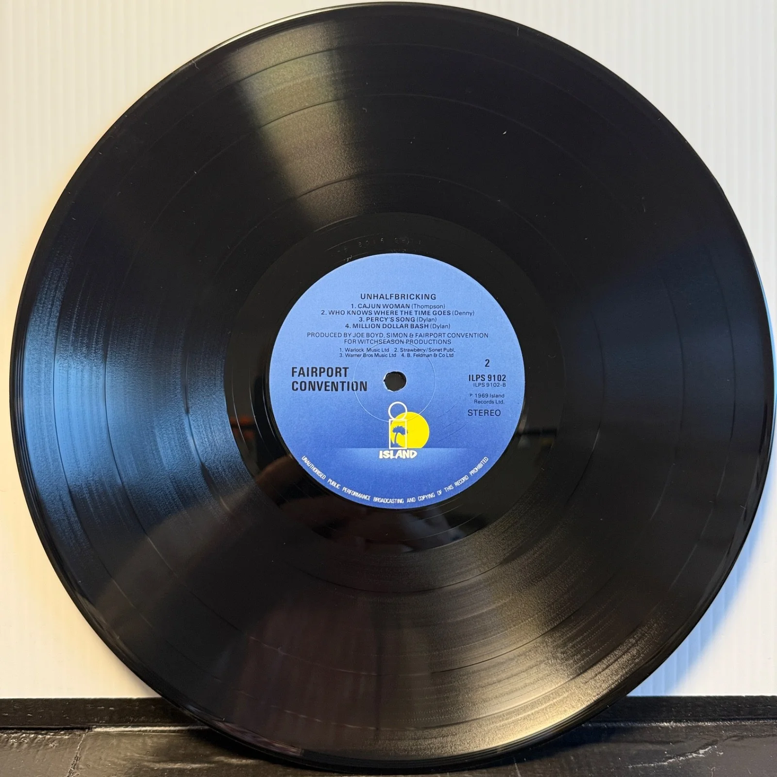 AUTOGRAPHED FAIRPORT CONVENTION "Unhalfbricken" RICHARD THOMPSON UK vinyl reissu, изображение 5