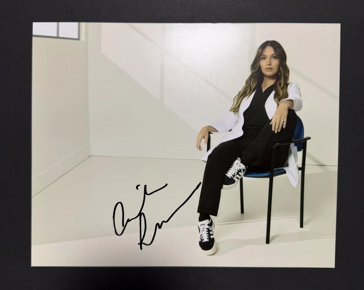 Camilla Luddington — Camilla Luddington signed photo 8x10 Greys Anatomy no coa