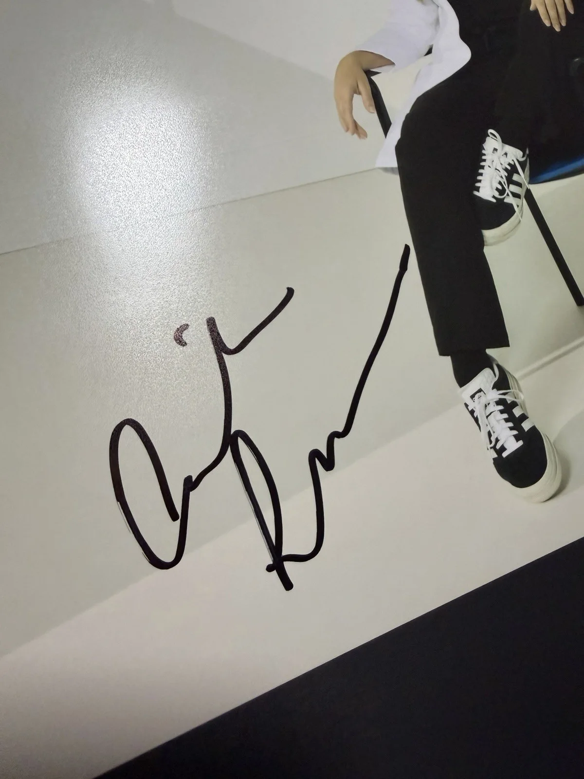 Camilla Luddington — Camilla Luddington signed photo 8x10 Greys Anatomy no coa, image 2