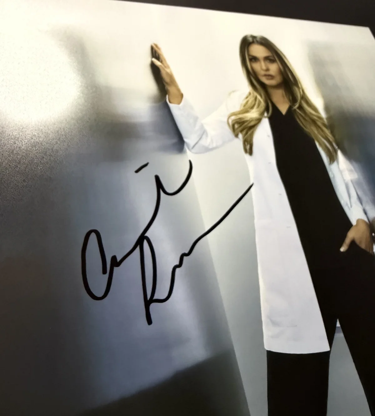 Camilla Luddington — Camilla Luddington 8x10 photo signed Greys Anatomy no coa, image 2