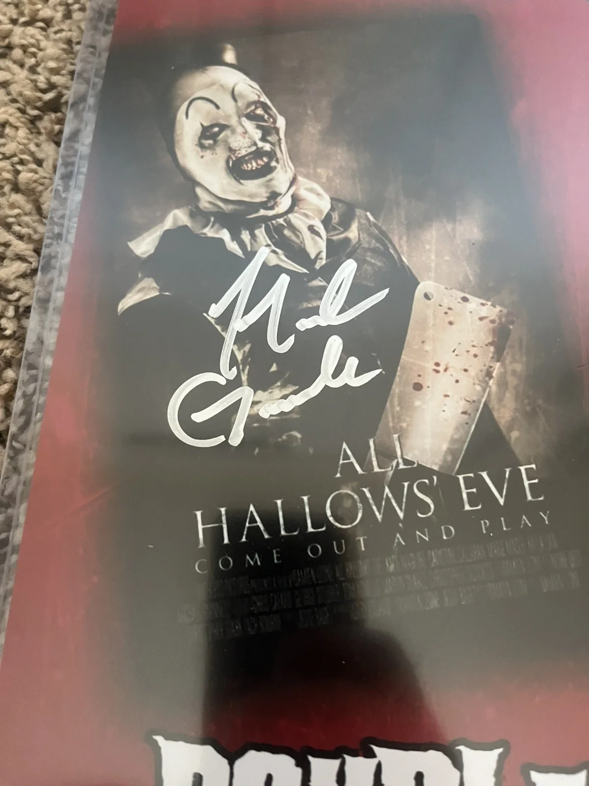 Mike Giannelli — Mike Giannelli /David Howard Thornton autographed signed 11x17 Terrifier Beckett, image 3