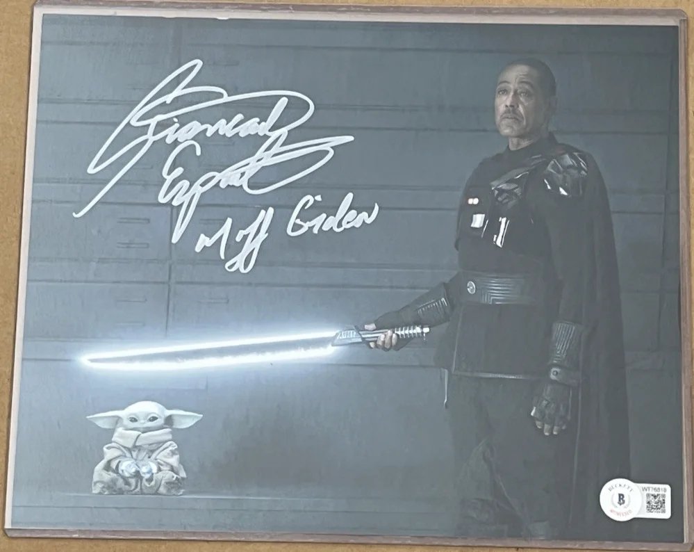 Giancarlo Esposito — Giancarlo Esposito as Moff Gideon Signed "Mandalorian" 8x10 Photo (Beckett)