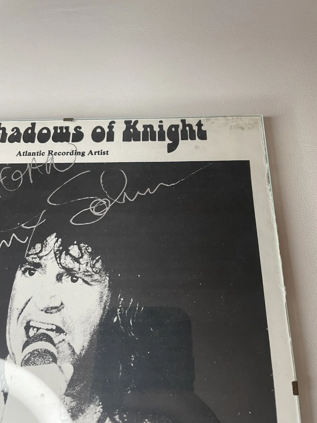 The Shadows Of Knight Jimy Sohns Signed Photo Print Gloria Framed Singer 10x8, изображение 3
