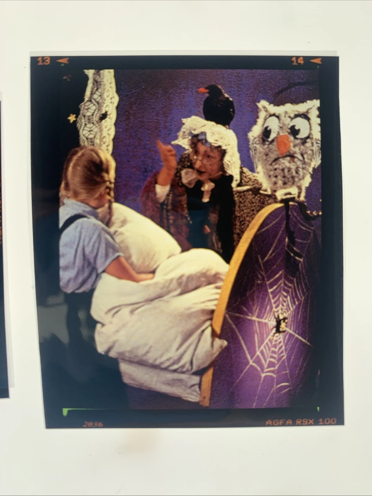 HANSEL & GRETEL 1954 2.5 x 2 Inch Transparencies x2, изображение 3