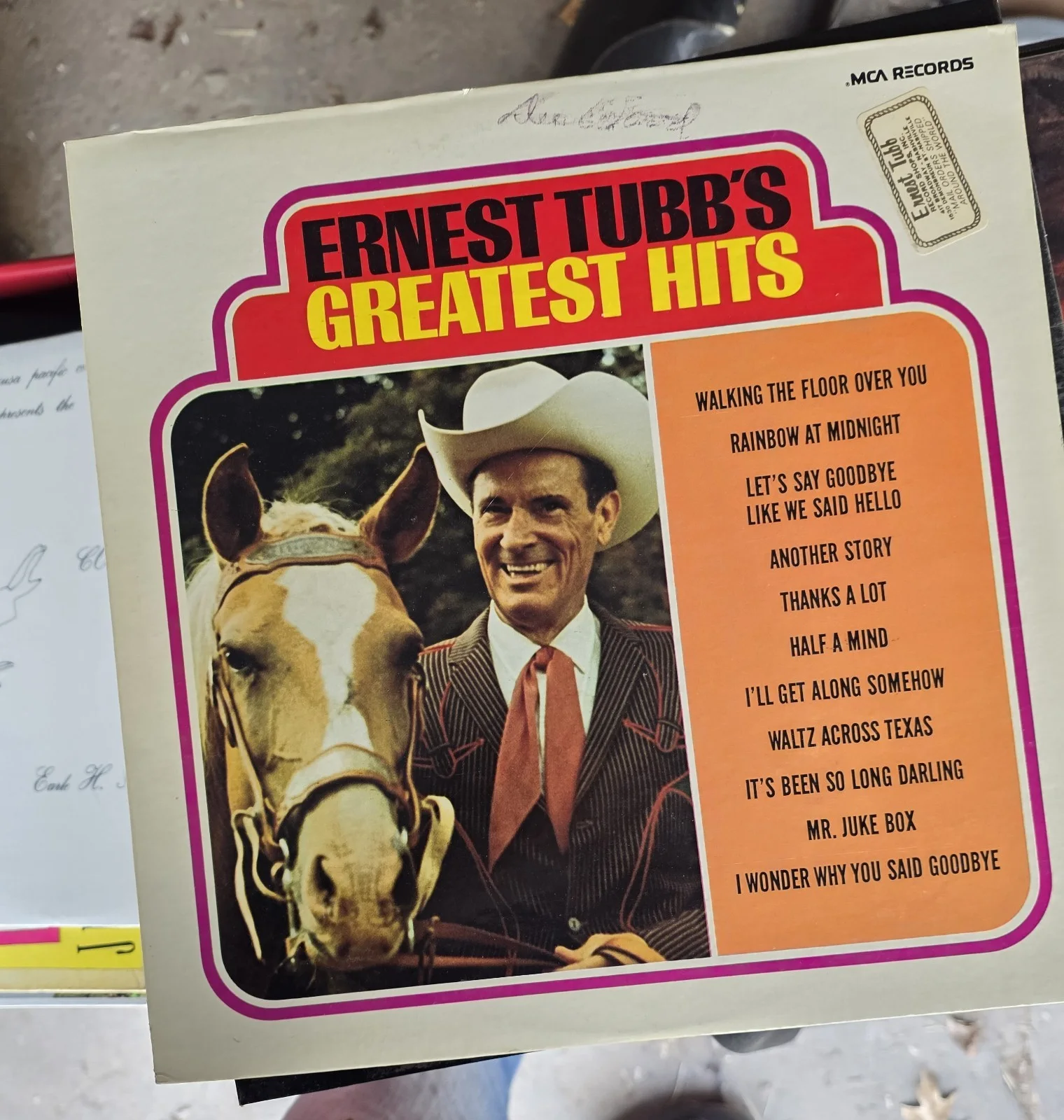 Autographed LP of Ernest Tubbs X2 & The Texas Troubadours. members signed, изображение 2