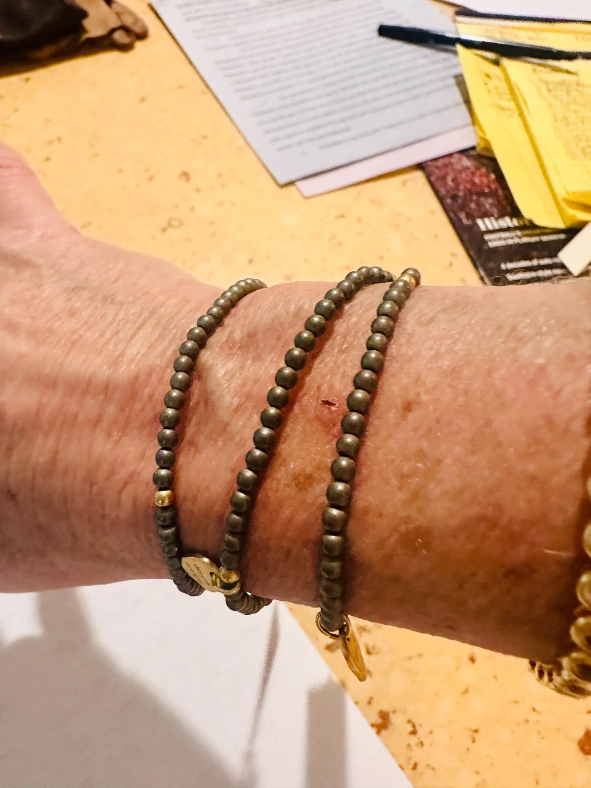 Erin Gray Beaded Stretch Bracelet Gray & Gold Charm | New with tag, image 3