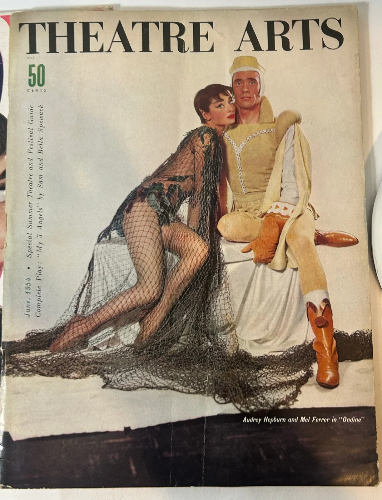 Audrey Hepburn lot of 4 items - 1949 -1963 mags & programmes, изображение 2