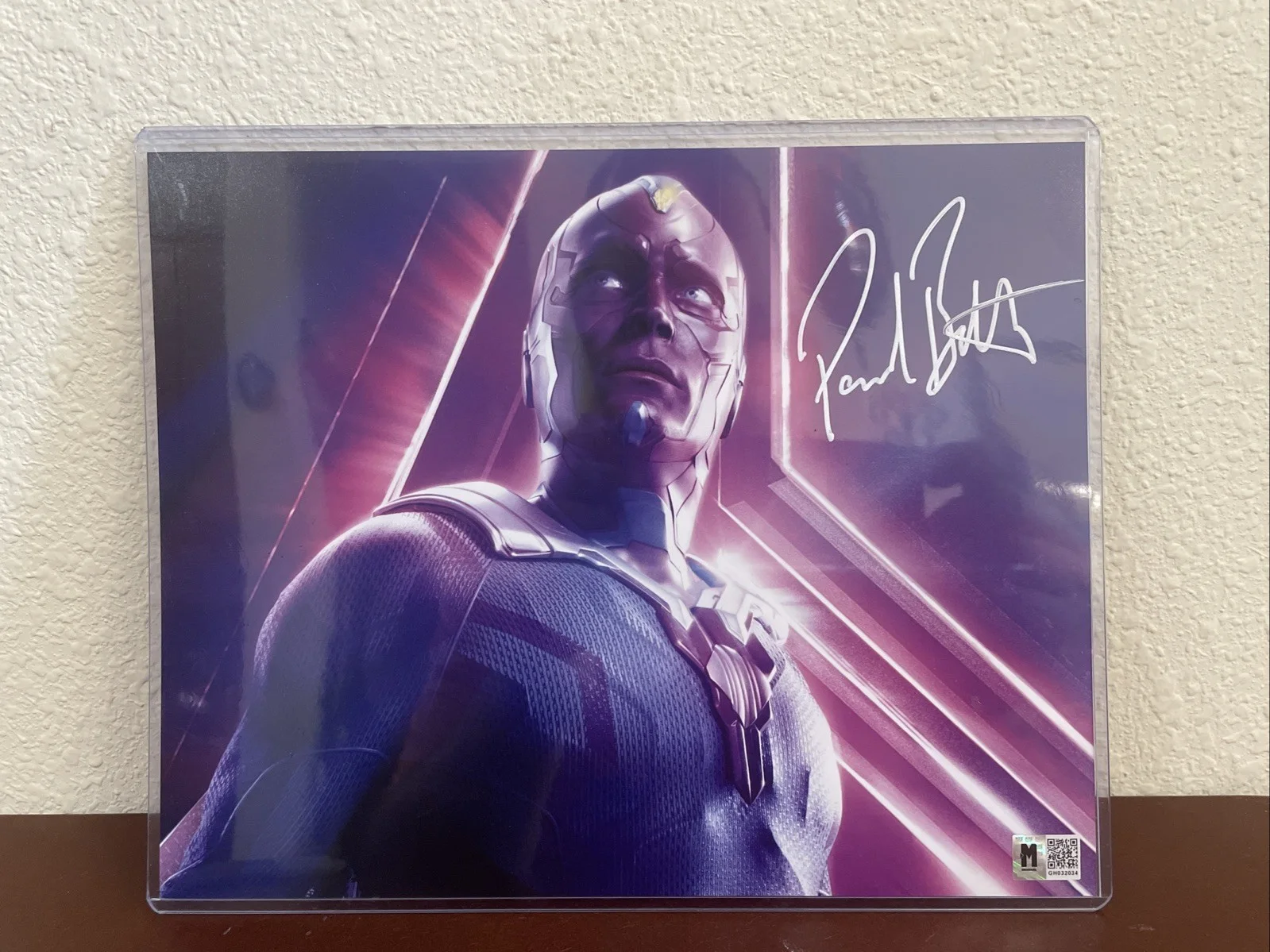 Paul Bettany — Paul Bettany Autographed Vision photo w/ MAS COA (8x10)