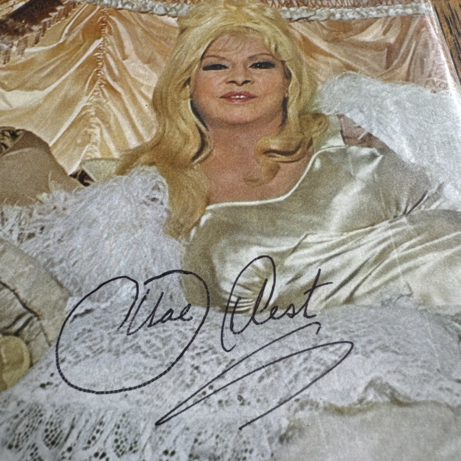 MAE WEST personal checks hand signed original autograph-Authentic and Original, image 2