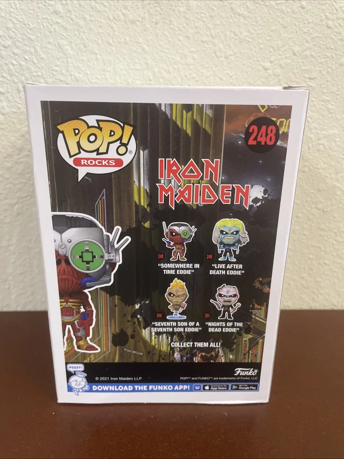 Bruce Dickinson signed Iron Maiden Somewhere In Time Eddie Funko # 248 With COA, изображение 4