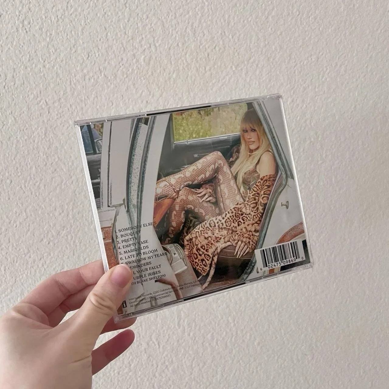 Gwen Stefani Signed “Bouquet” CD Album Autographed Booklet, изображение 3