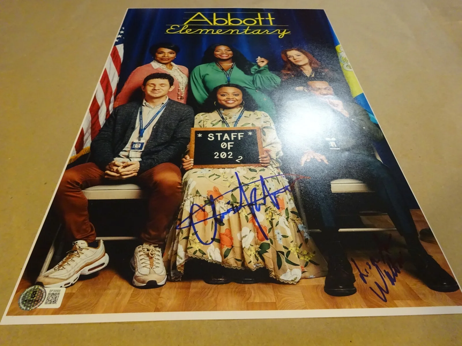Chris Perfetti, Lisa Ann Walter — Signed Abbott Elementary Autographed By Perfetti & Walter 11"x17" Photo BAS COA, image 2