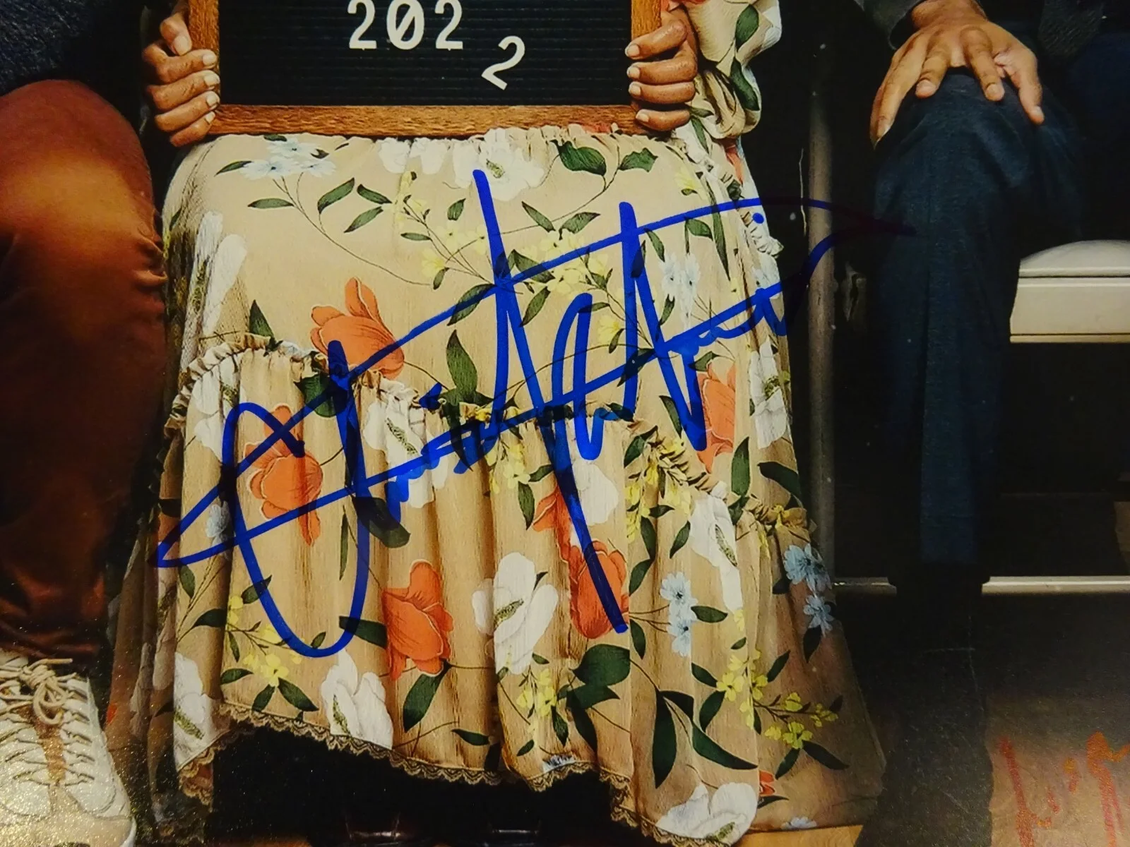 Chris Perfetti, Lisa Ann Walter — Signed Abbott Elementary Autographed By Perfetti & Walter 11"x17" Photo BAS COA, image 4