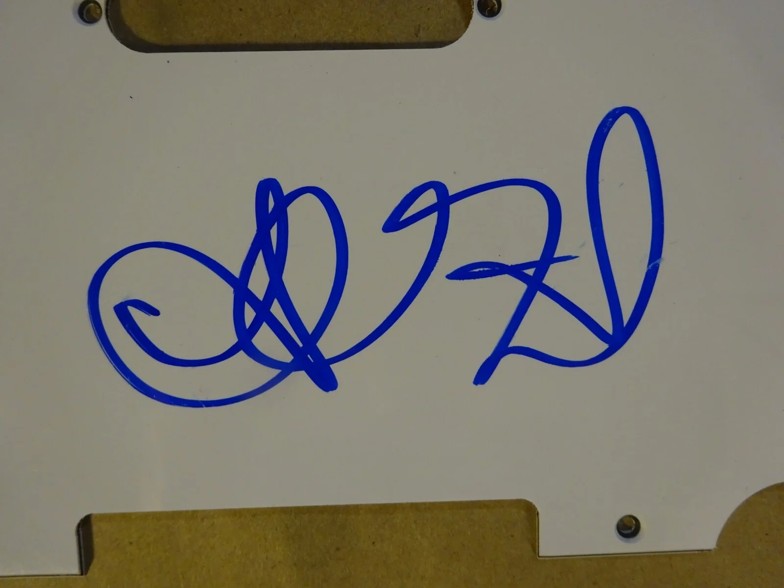 Signed Alanis Morissette Autographed Guitar Pick Guard Beckett BAS COA, image 3