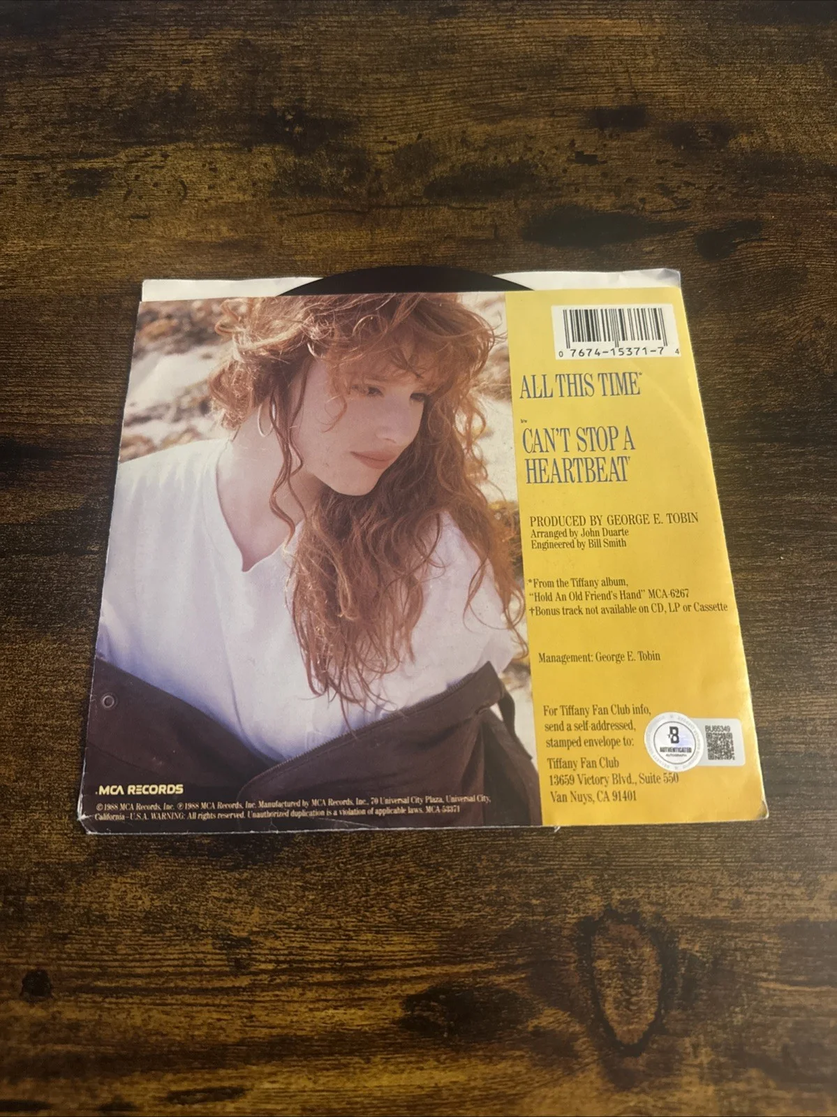 TIFFANY Autographed All This Time 45 7” Vinyl Record Beckett Coa, изображение 5