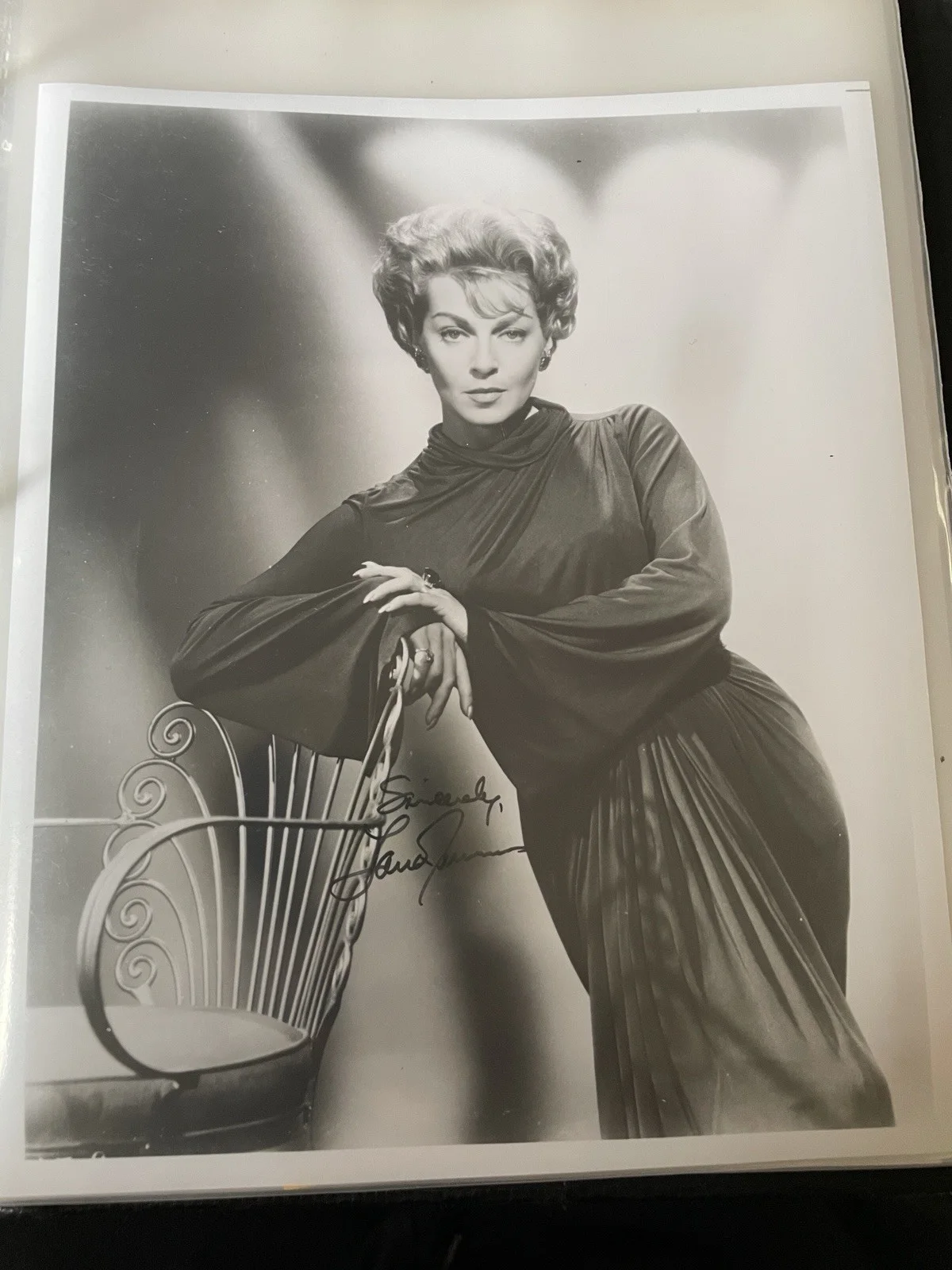 Lana Turner — Lana Turner - Original Autograph Photo - Authentic Hand Signed 8x10